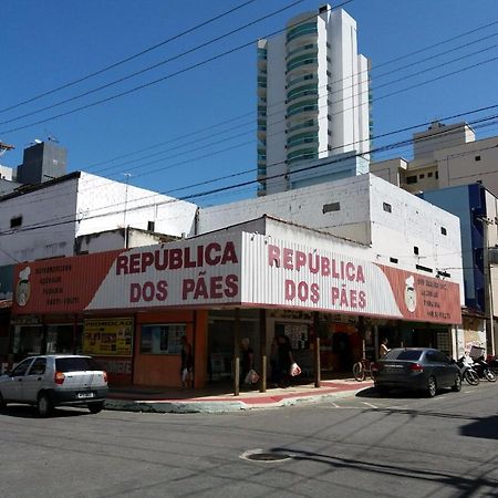 Muito Confortavel - Edificio Praia Das Ostras Guarapari Buitenkant foto